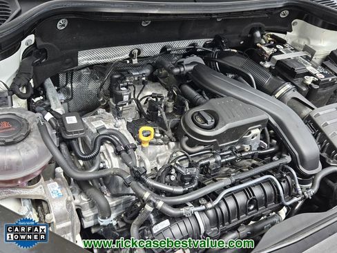 Used 2022 Volkswagen Taos S image 19