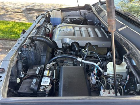Used 2010 Toyota Tundra Limited AWD/4WD image 32