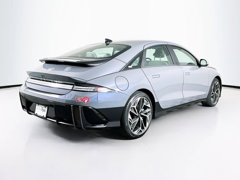 Used 2024 Hyundai Ioniq 6 SEL RWD image 9