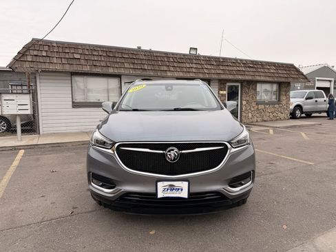 Used 2020 Buick Enclave Premium w/ Sun and Sites Package image 2