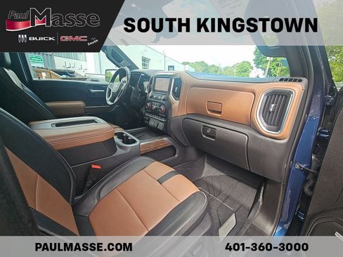 Used 2021 Chevrolet Silverado 1500 High Country w/ Technology Package AWD/4WD image 23