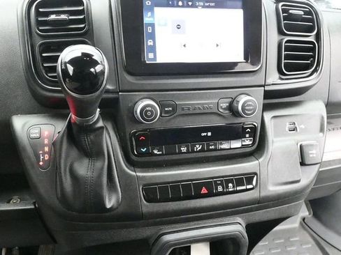 Used 2023 RAM ProMaster 2500 FWD image 17