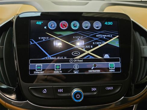 Used 2017 Chevrolet Volt Premier w/ Driver Confidence II Package image 28