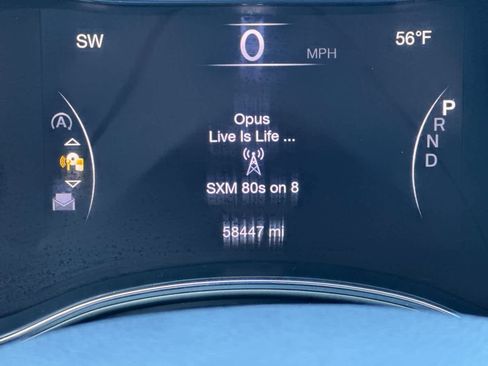 Used 2020 Jeep Grand Cherokee Laredo AWD/4WD image 24