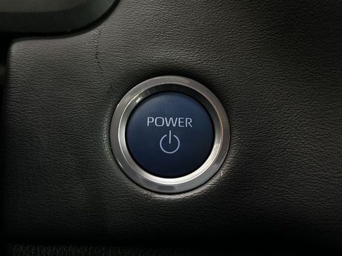 Used 2024 Toyota Tundra Platinum AWD/4WD image 27