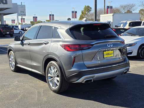 Used 2022 INFINITI QX50 Pure image 6