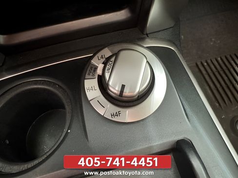 Used 2024 Toyota 4Runner Limited AWD/4WD image 14