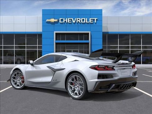 New 2026 Chevrolet Corvette ZR1 w/ ZR1 Carbon Fiber Aero Package RWD image 3
