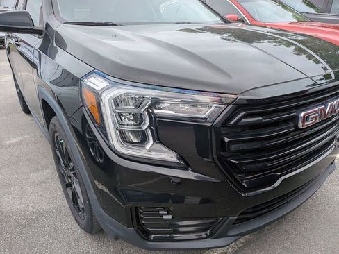 Certified 2023 GMC Terrain SLE w/ Elevation Edition FWD image 15
