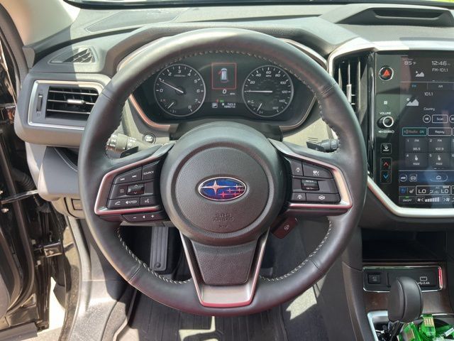 Used 2025 Subaru Ascent Touring AWD/4WD image 18