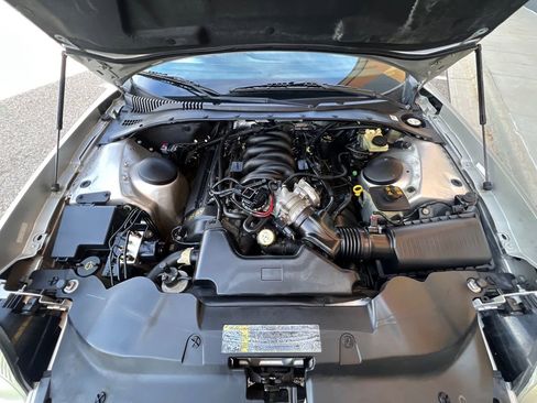 Used 2004 Ford Thunderbird Deluxe image 25