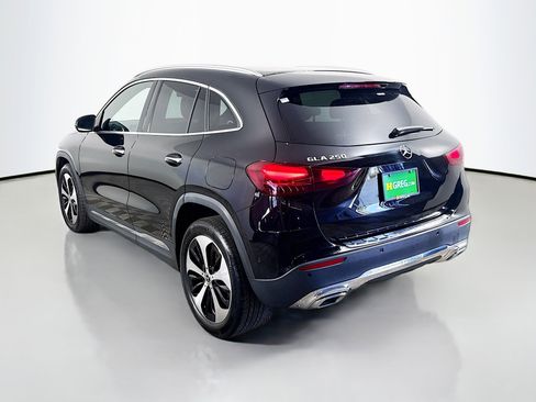 Used 2025 Mercedes-Benz GLA 250 image 7