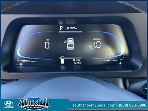 Certified 2025 Hyundai Elantra Sport w/ Cargo Package image 25