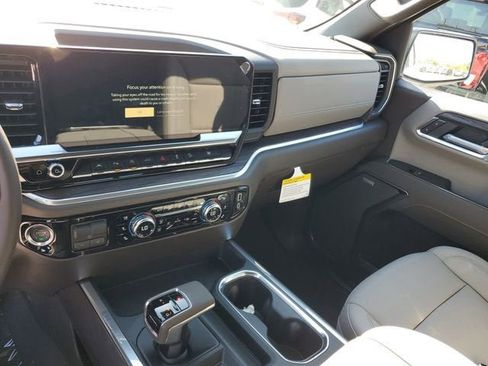 New 2026 GMC Sierra 1500 SLT w/ SLT Premium Plus Package image 29