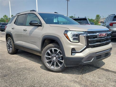 New 2027 GMC Terrain Elevation w/ Elevation Premium Package FWD image 31