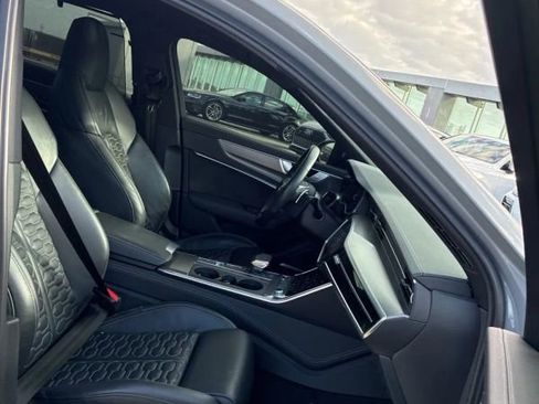 Used 2021 Audi RS 6 w/ Black Optic Package image 5