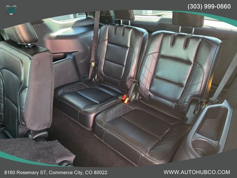 Used 2019 Ford Explorer Platinum AWD/4WD image 11