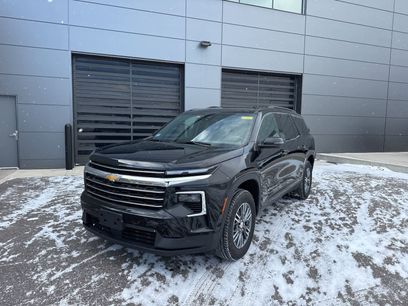 Used 2024 Chevrolet Traverse LT