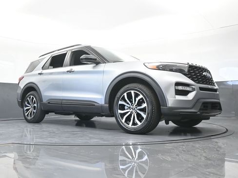 Used 2023 Ford Explorer ST AWD/4WD image 69