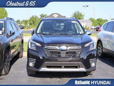 Used 2023 Subaru Forester Touring AWD/4WD image 6