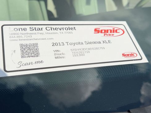 Used 2013 Toyota Sienna XLE image 32