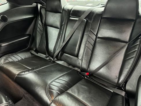 Used 2016 Dodge Challenger SRT Hellcat image 13