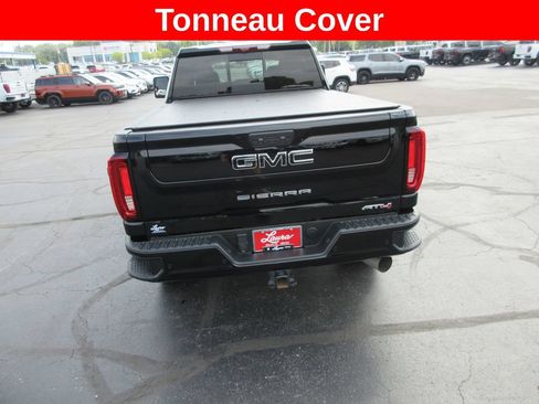 Certified 2022 GMC Sierra 2500 AT4 w/ AT4 Premium Plus Package AWD/4WD image 8