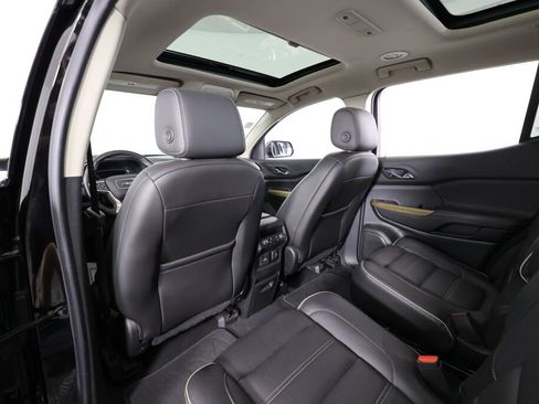 Used 2019 GMC Acadia Denali w/ Technology Package AWD/4WD image 14