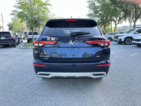 Used 2024 Mitsubishi Outlander SEL FWD image 5