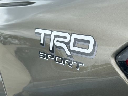 Used 2025 Toyota Tacoma TRD Sport RWD image 13
