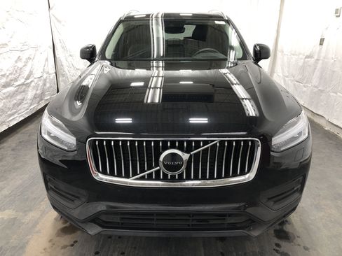 Used 2022 Volvo XC90 T5 Momentum w/ Climate Package image 5