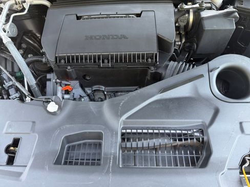 Used 2023 Honda Pilot Elite image 8