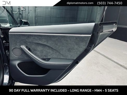 Used 2025 Tesla Model 3 Long Range AWD/4WD image 27