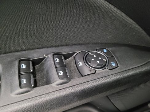 Used 2018 Ford Fusion SE w/ Fusion SE Technology Package FWD image 27