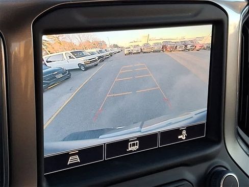 Used 2021 Chevrolet Silverado 1500 LTZ w/ Z71 Off-Road Package image 16