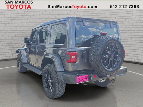 Used 2021 Jeep Wrangler Unlimited Sahara AWD/4WD image 8