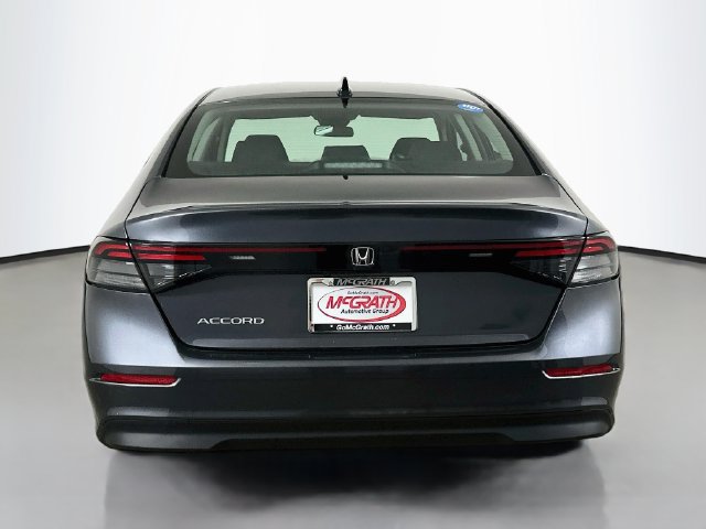 Certified 2025 Honda Accord SE image 18