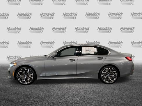 Certified 2025 BMW 330i Sedan w/ Convenience Package RWD image 5