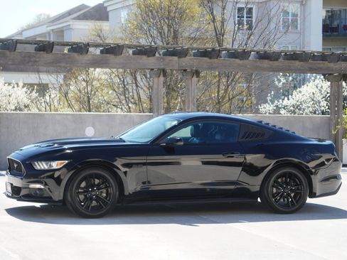 Used 2015 Ford Mustang GT Premium image 11