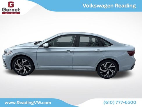 New 2026 Volkswagen Jetta SEL FWD image 2