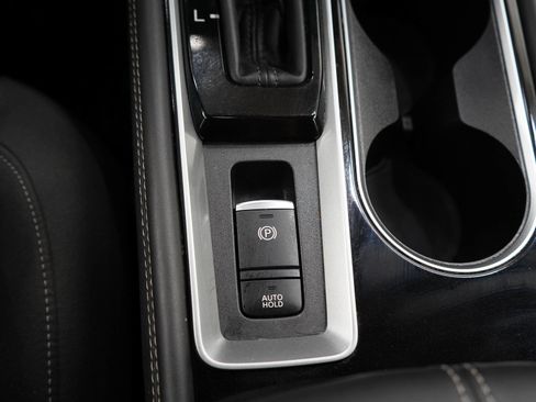 Used 2023 Nissan Altima 2.5 SV w/ SV Premium Package AWD/4WD image 22