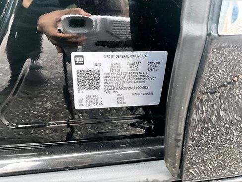 Certified 2022 Buick Enclave Essence w/ Experience Buick Package image 19