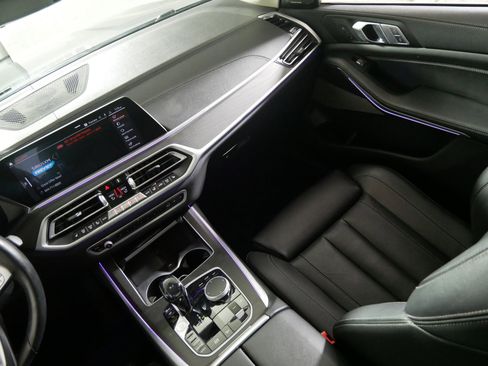 Used 2020 BMW X7 xDrive40i w/ Premium Package image 11