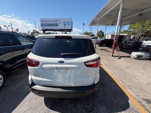 Used 2021 Ford EcoSport SE w/ SE Appearance Package FWD image 4