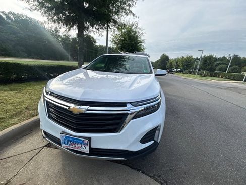 Used 2023 Chevrolet Equinox LT FWD image 5