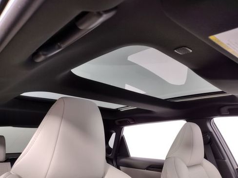 New 2025 Toyota bZ4X AWD image 21