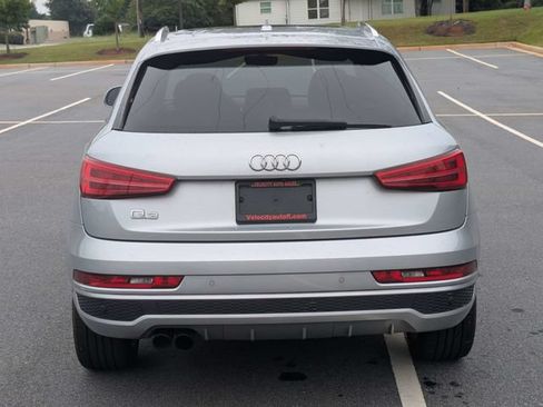 Used 2018 Audi Q3 2.0T Premium FWD image 5
