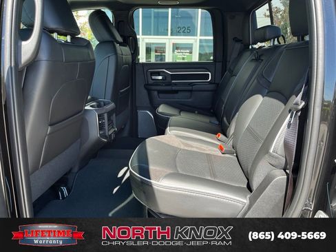New 2026 RAM 2500 Laramie AWD/4WD image 13
