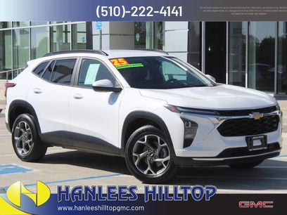 Used 2025 Chevrolet Trax LT