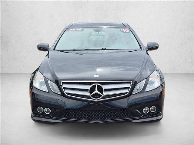 Used 2010 Mercedes-Benz E 550 Coupe image 2